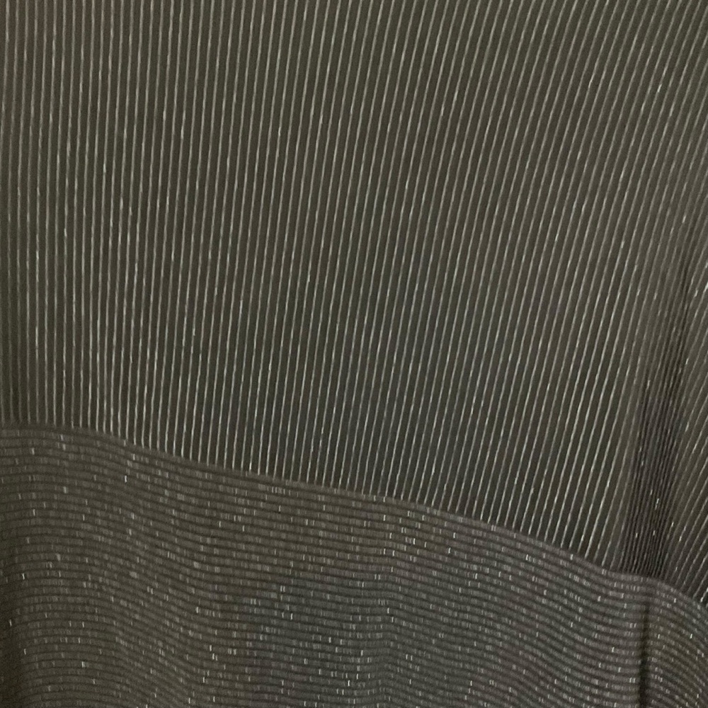 Chico's Black Scoop Neck 3/4 Sleeve Boxy Tunic - Picture 2 of 8